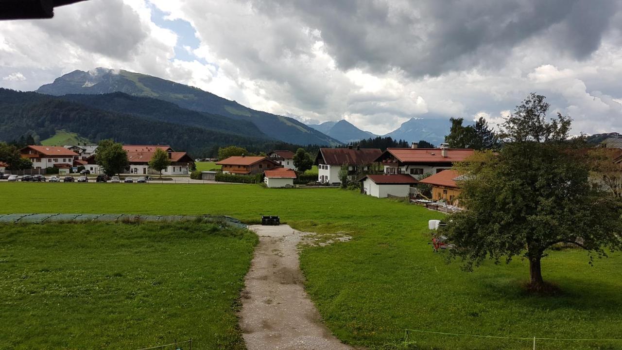 Haus Vierjahreszeiten ريت ام وينكل المظهر الخارجي الصورة