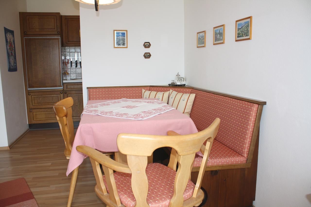 Haus Vierjahreszeiten ريت ام وينكل المظهر الخارجي الصورة