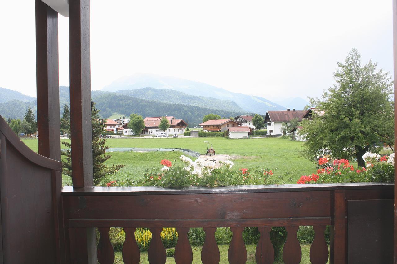 Haus Vierjahreszeiten ريت ام وينكل المظهر الخارجي الصورة