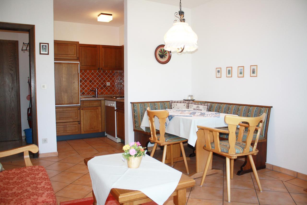 Haus Vierjahreszeiten ريت ام وينكل المظهر الخارجي الصورة